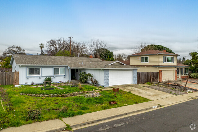 Dana Estates offers a Mix of Mid-Century charm and modern appeal home.