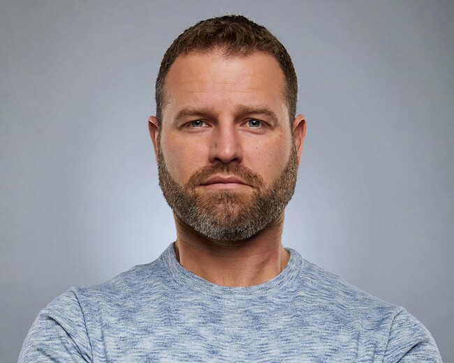Agent Photo