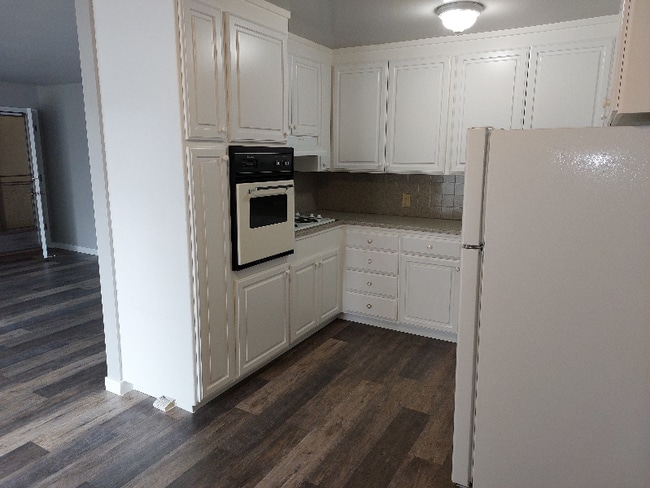 1100 Ranchero Way unit 15, San Jose, CA 95117 - photo 3