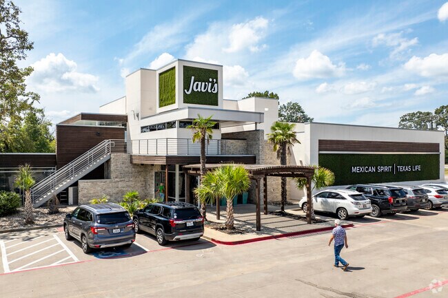 The Crossing residents can head over to Javi's, a popular Mexican restaurant.