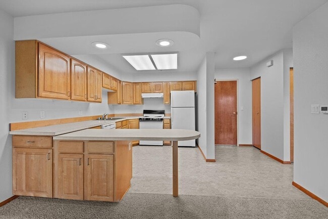 Sycamore Apartments, Walla Walla, WA 99362 - photo 2