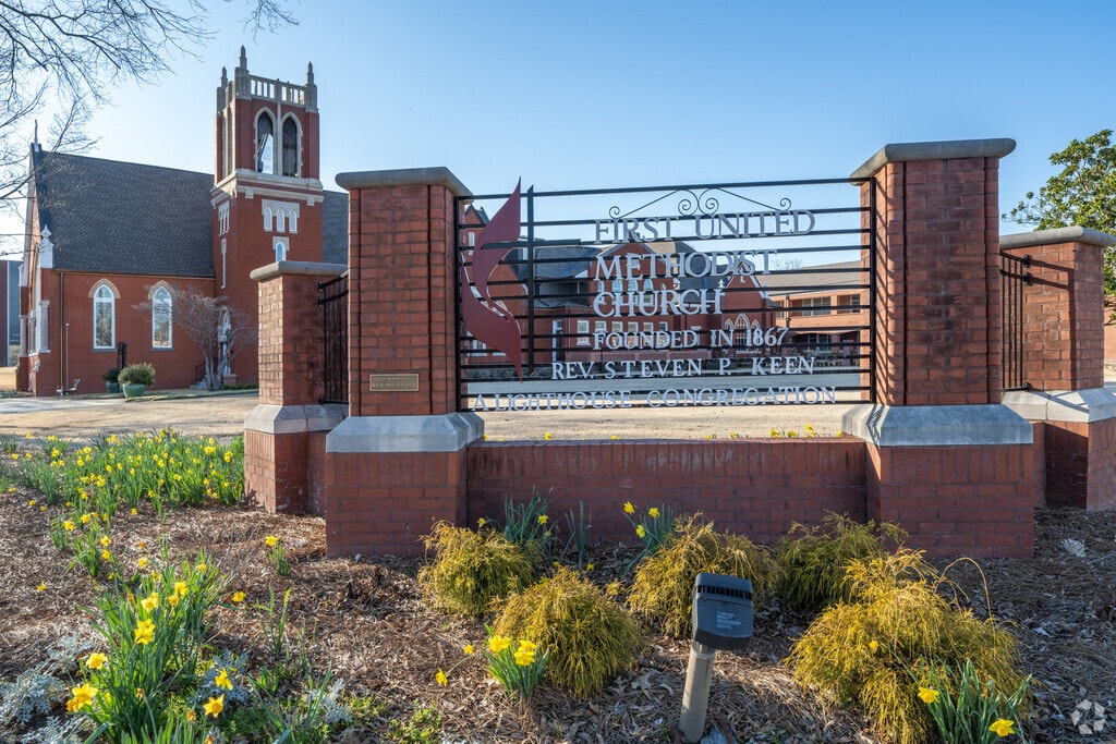 Tupelo students can attend Elementary school at the historic First United Methodist Church.