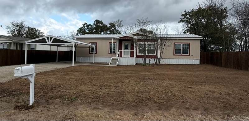 602 SW 21st St, Mineral Wells, TX 76067 - photo 1