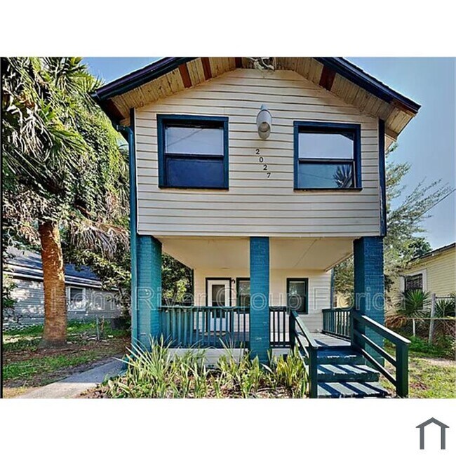 2027 W 12th St unit 2027 w 12th st Downs, Jacksonville, FL 32209 - photo 2