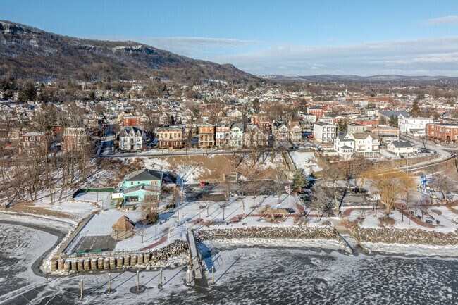 Haverstraw blends urban blocks, suburban charm, and riverfront beauty along the Hudson’s widest point.