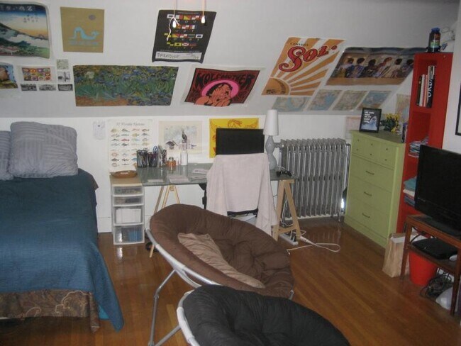 70 Chester St unit 2, Allston, MA 02134 - photo 5