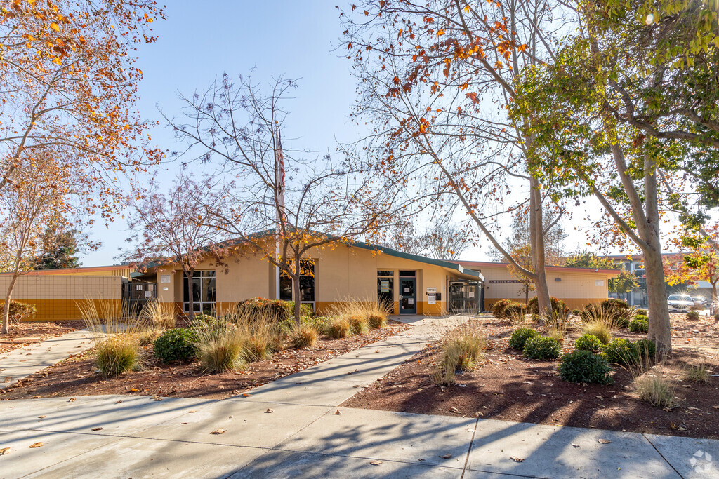 Educational opportunities abound at Castlemont Elementary School in Campbell.