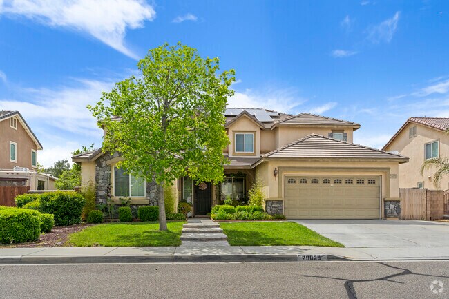 Live the good life in Sun City's Beautiful Homes.