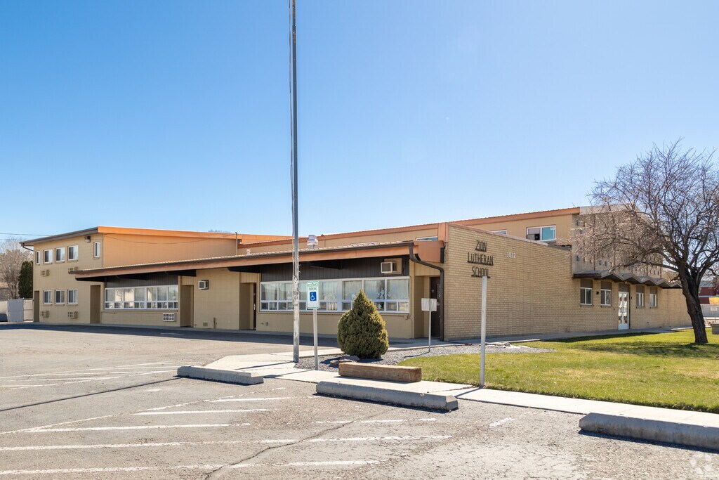 North entrance of Zion Christian School in Downtown Nampa.