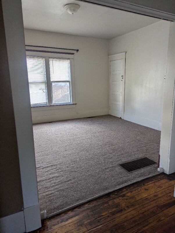 102 S 19th St unit 1, Murphysboro, IL 62966 - photo 4