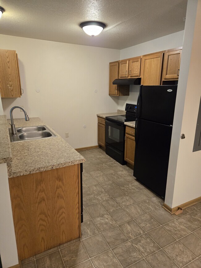 1215 Golf Course Rd unit 2, Grand Rapids, MN 55744 - photo 6