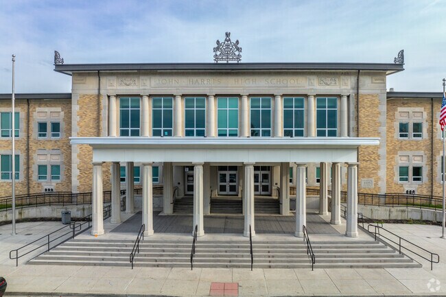 Older students of South Harrisburg go to Harrisburg High School.