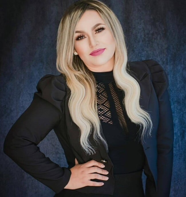 Agent Photo