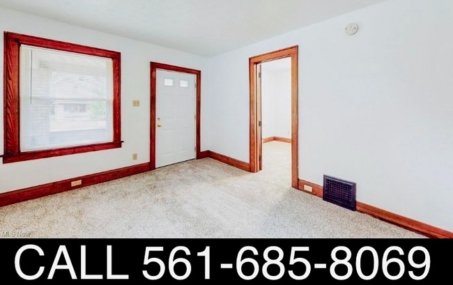 67 E Archwood Ave, Akron, OH 44301 - photo 5