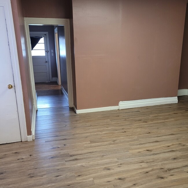 1324 S Pittsburgh St, Connellsville, PA 15425 - photo 6