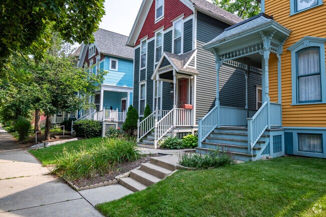 Colorful painted homes in the Brewer's Hill neighborhood.