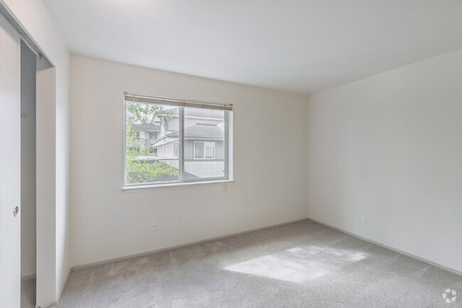 Ivy Ridge Apartments, Seattle, WA 98105 - photo 5