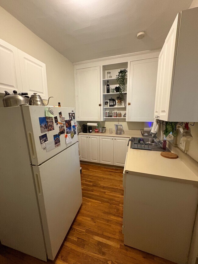 100 W 2nd Ave unit 4, Columbus, OH 43201 - photo 3