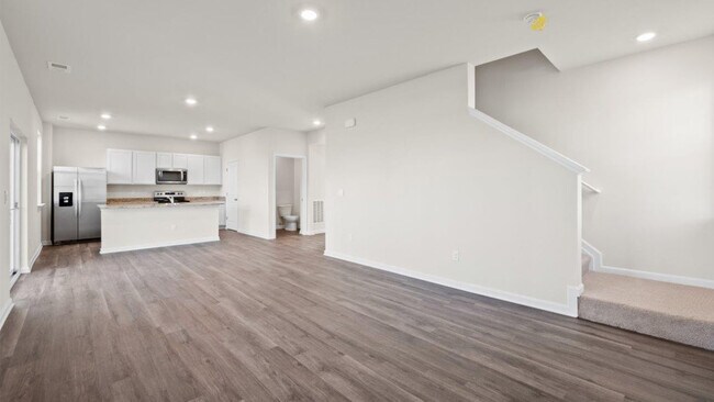 349 Atkinson St, Shenandoah Junction, WV 25442 - photo 6