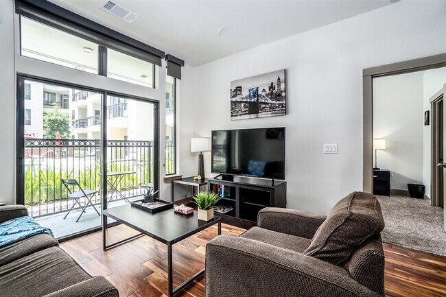 955 St Joseph Pkwy unit ID1359163P, Houston, TX 77002 - photo 5