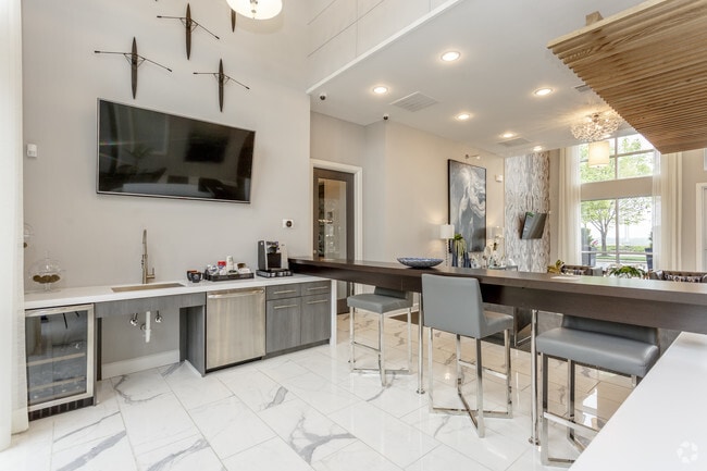 New Longview Apartments, Lees Summit, MO 64081 - photo 4