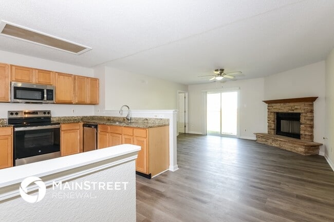 2079 Meadowlark Ln, Brownsburg, IN 46112 - photo 4