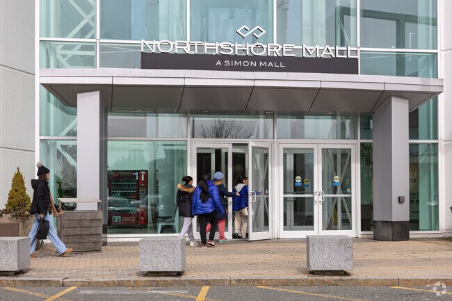 The Northshore Mall near Middleton has tons of dining and shopping options.