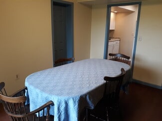 19606 Ridgeside Rd Unit basement apartment, Bluemont, VA 20135