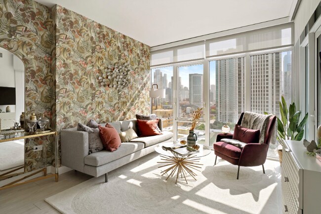 337 N Halsted St, Chicago, IL 60661 - photo 2