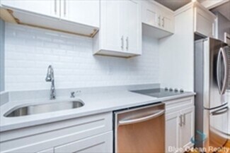 4 Wigglesworth St Unit 3, Boston, MA 02120