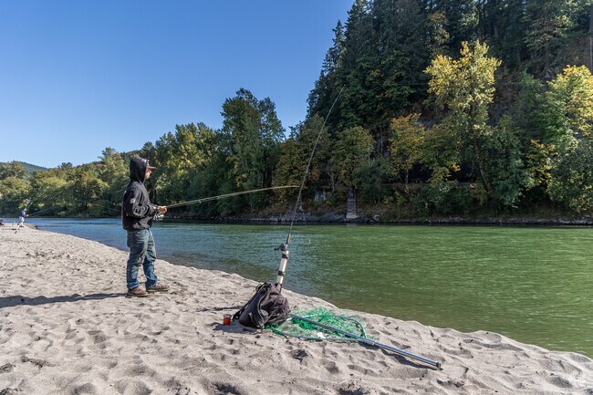 Lexington offers access to the Cowlitz River, where anglers can fish year-round.