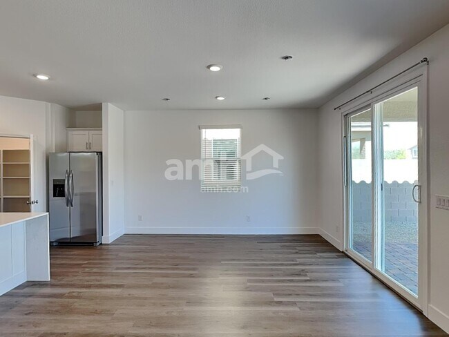 5848 Casterly Rock St, Las Vegas, NV 89113 - photo 5