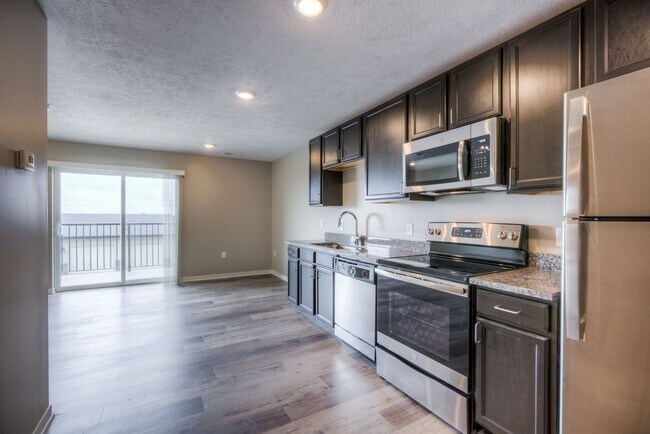 Fremont Commons, Fremont, NE 68025 - photo 6