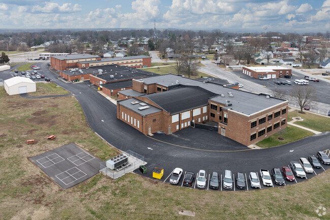 Waterloo Junior High School in Waterloo, IL cater to individual learning styles.