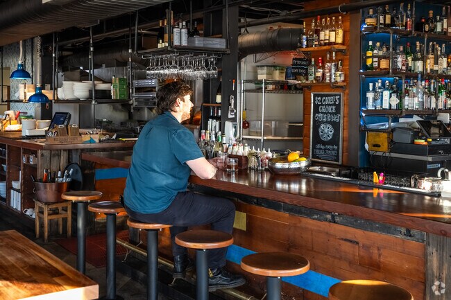 Come have a drink at The White Swan Pub in South Lake Union.