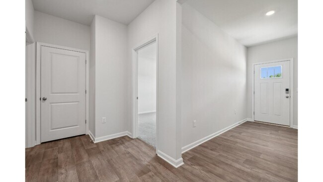 63 Mcilwee Ln unit 36200658, Staunton, VA 24401 - photo 4