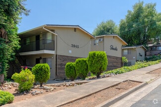 2045 Shasta St, Redding, CA 96001