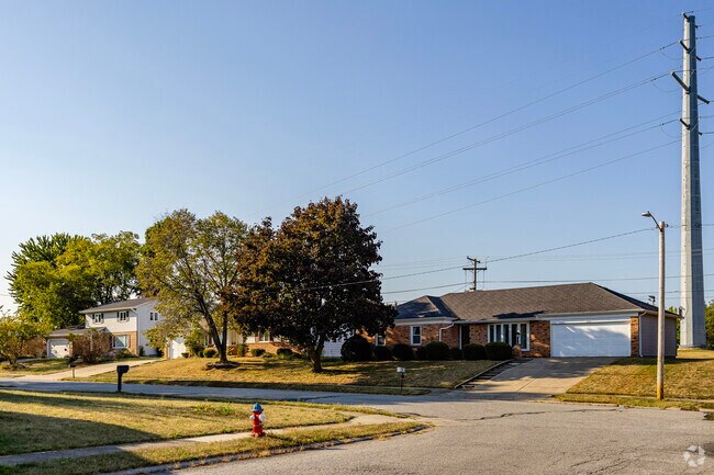 Cozy ranch homes can be found along side streets on Council Oak's western edge.