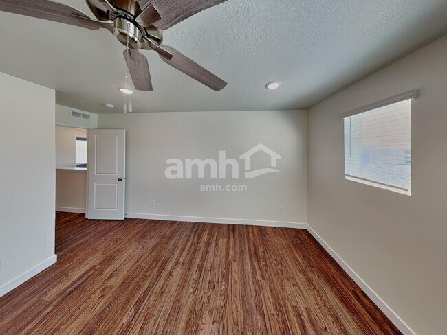 1312 W Mahogany St, Saratoga Springs, UT 84043 - photo 6