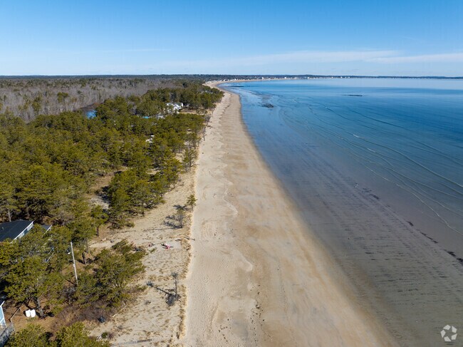 Shoreline at Ferry Beach State Park