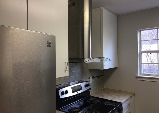 4464 Westover Dr, Tallahassee, FL 32303 - photo 5