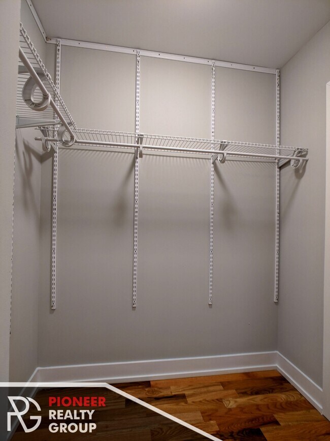 908 W George St unit 1, Chicago, IL 60657 - photo 6