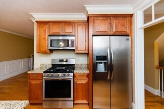 96 West St Unit 4, Quincy, MA 02169