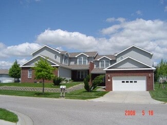 7316 S 29th St, Lincoln, NE 68516