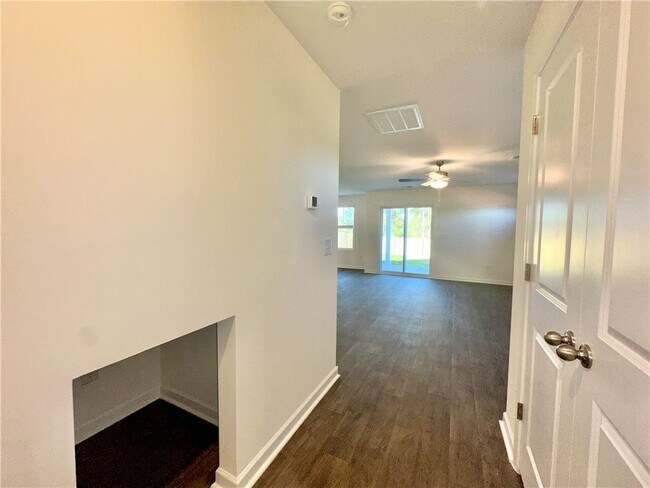 580 Seaborn Cir, Pendleton, SC 29670 - photo 6