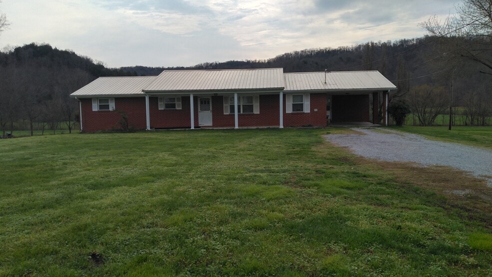 13694 Lonesome Pine Trail, Greeneville, TN 37745 - photo 1