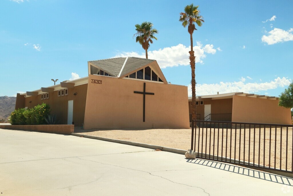 Apostolic Christian Academy serves the  Twentynine Palms neighborhood.