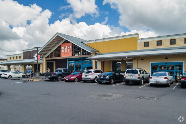 While HPP offers a rural lifestyle, it's conveniently located near the towns of Keaau and Pahoa, where residents can access shopping, dining, and other services.