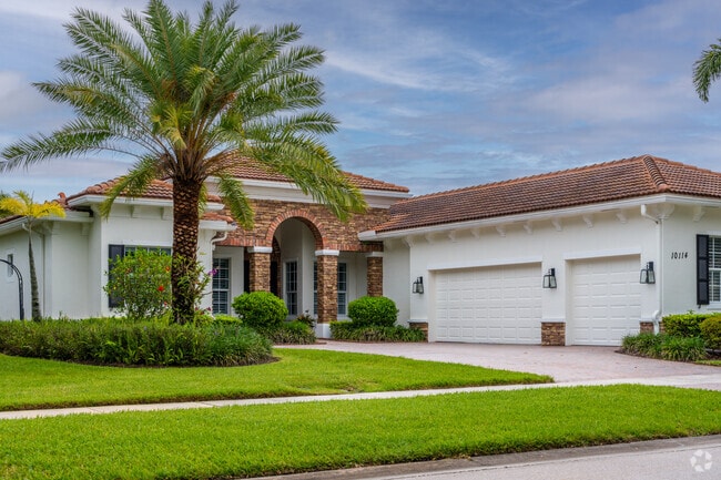 Larger single family home in Verano with two door garage.