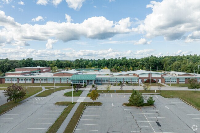 Students living in North Pembroke attend North Pembroke Elementary School for their early education.
